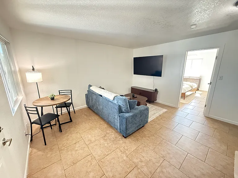 329 N 11th St #105 — Photo 5