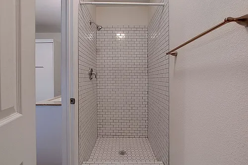 306 E 30th St #207 Photo 1