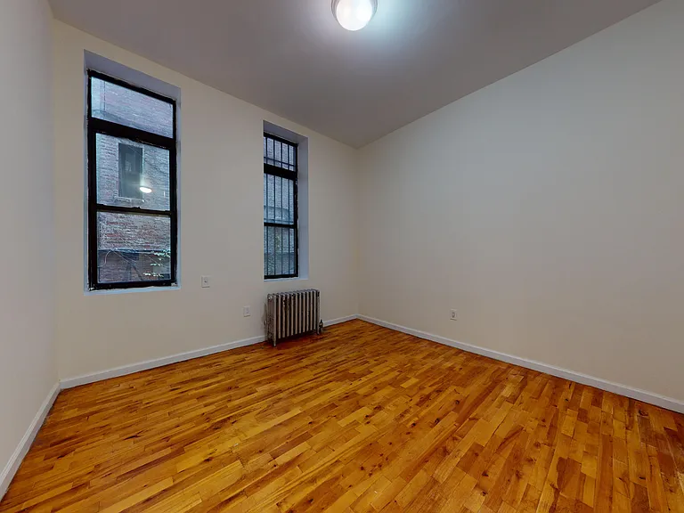 711 2nd Ave #1C — Photo 3