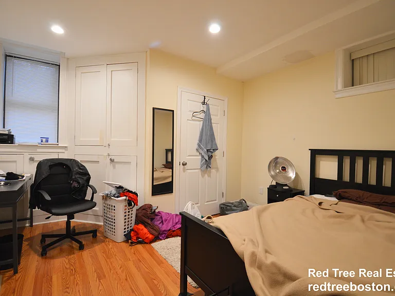 1203 Beacon St #1A — Photo 5