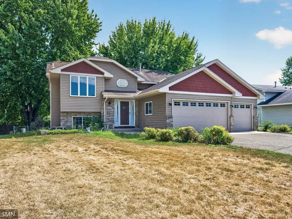14431 Glenbrook Ave N, Hugo, MN 55038