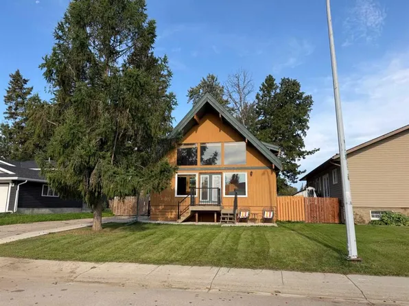 1104 E 10th St SE, Slave Lake, AB T0G 2A3