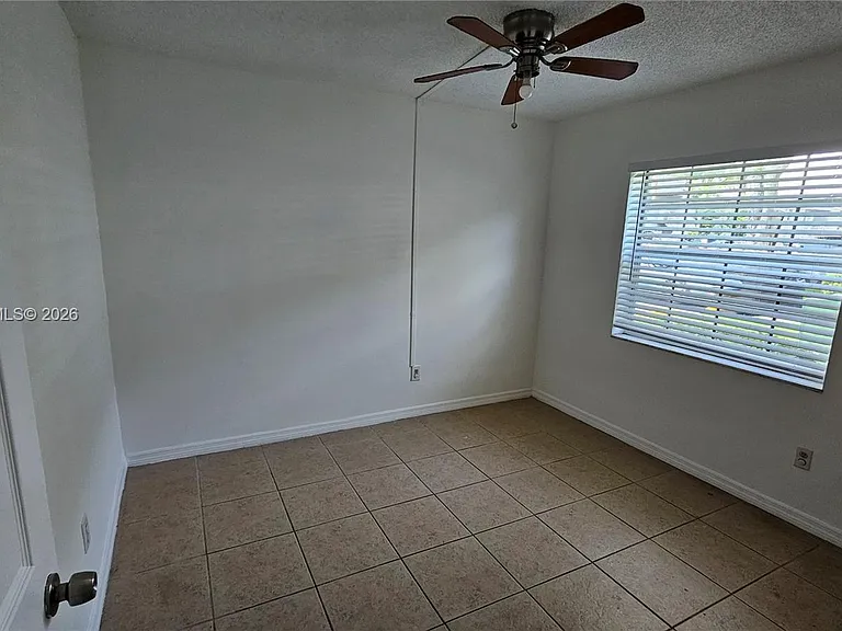 426 NE 210th Circle Ter #2-101 — Photo 9