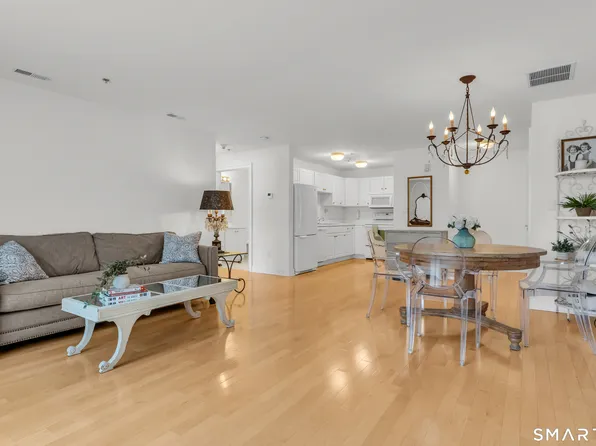 80 Southwick Court #201, Cheshire, CT 06410
