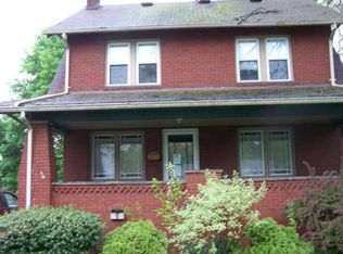 524 Poland Ave, Struthers, OH