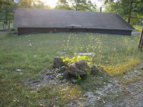 5th image of 463 Miller Ln