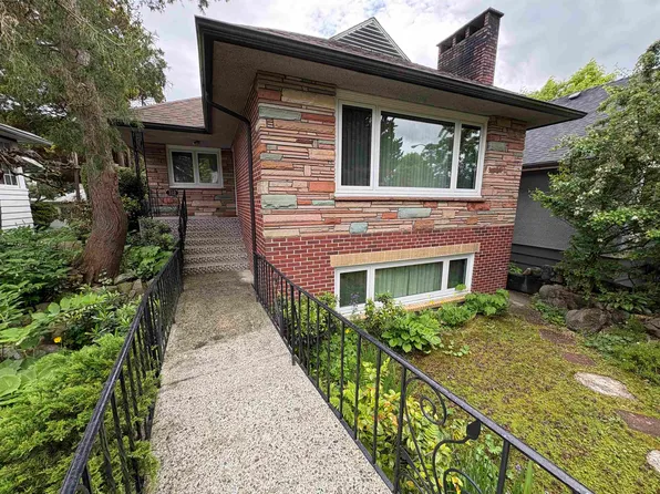 312 E 46th Ave, Vancouver, BC V5W 1Z8