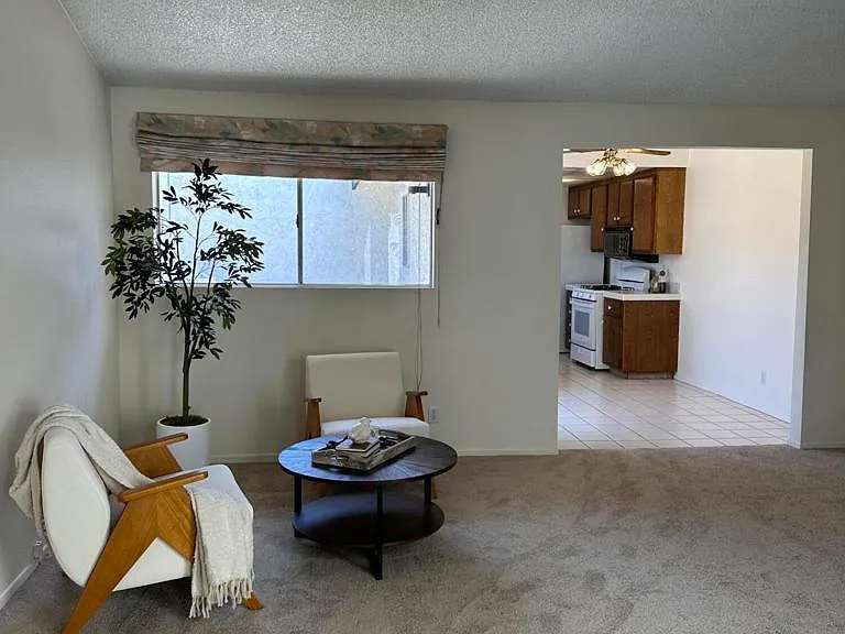 1032 Royal Oaks Dr #C — Photo 1