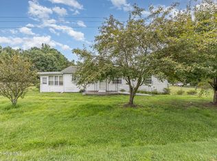 941 Slocomb Rd, Linden, NC 28356