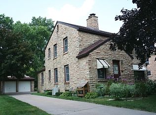 1324 4th Ave, Stevens Point, WI 54481