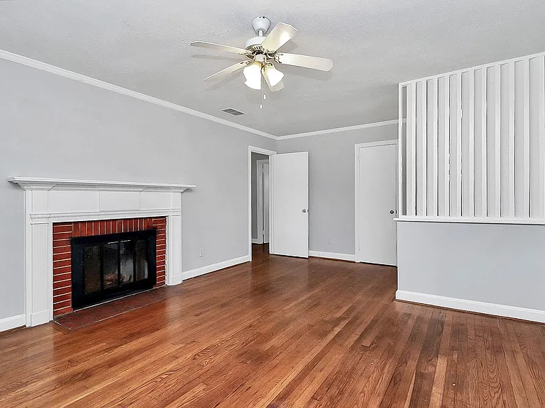 228 Seneca Pl — Photo 7