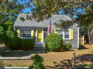 31 Ocean Dr #1, Dennis Pt, MA 02639