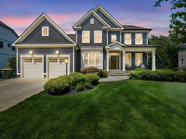6810 Broyhill St #A, McLean, VA 22101