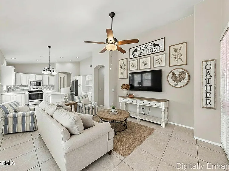 1402 E Shannon St — Photo 16