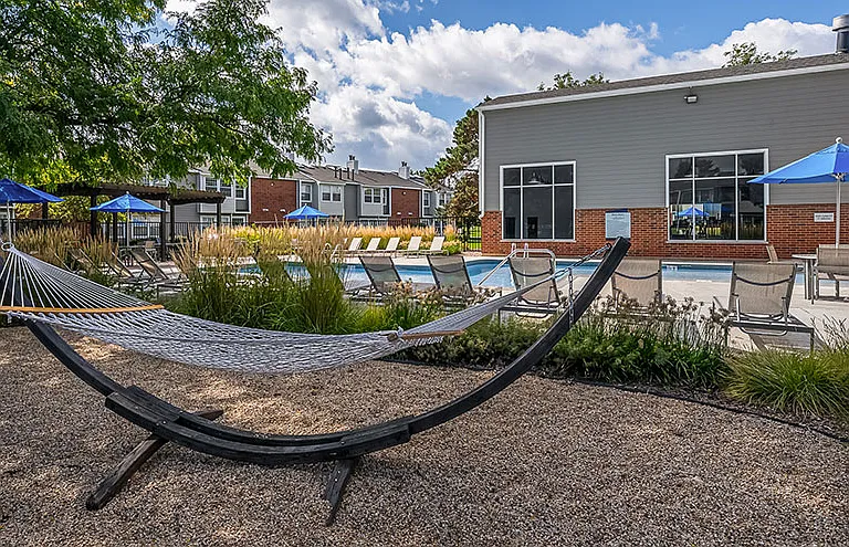 Windscape of Naperville Apartments — Photo 20