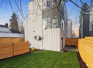 1209 NE 97th St #C, Seattle, WA 98115