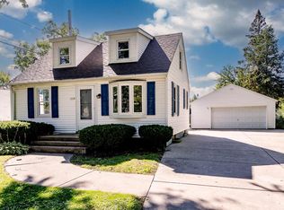 1419 Kremer Ave, Racine, WI 53402