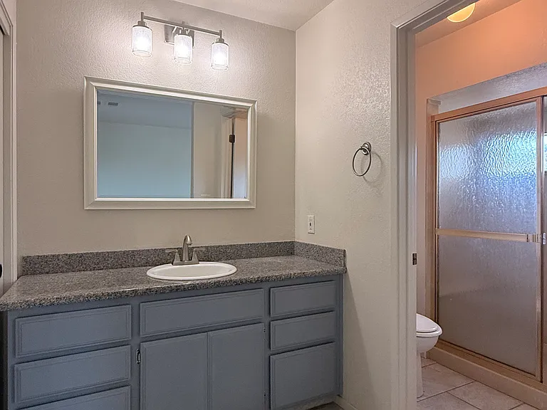 7134 Lighthouse Dr — Photo 20