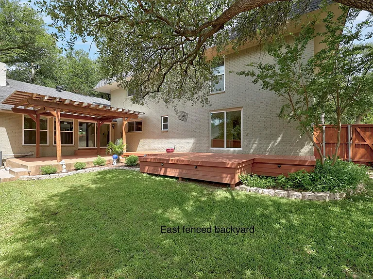 9411 Cedar Crest Dr — Photo 19