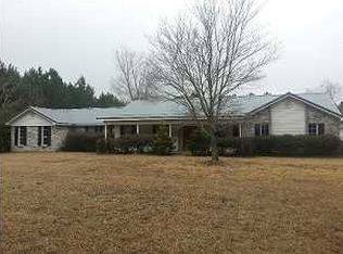 660 Baker Rd, Satsuma, AL 36572