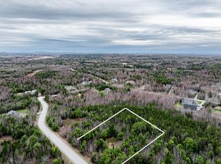 48 Carol Ct, Bangor, ME 04401