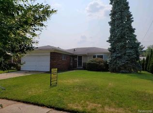 29301 Merrick Ave, Warren, MI 48092