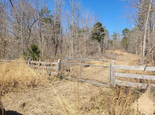 5180 Tinin Rd, Clifton, TN 38425