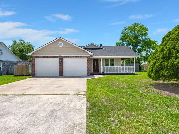 7733 Buck Pond Rd, North Charleston, SC 29418