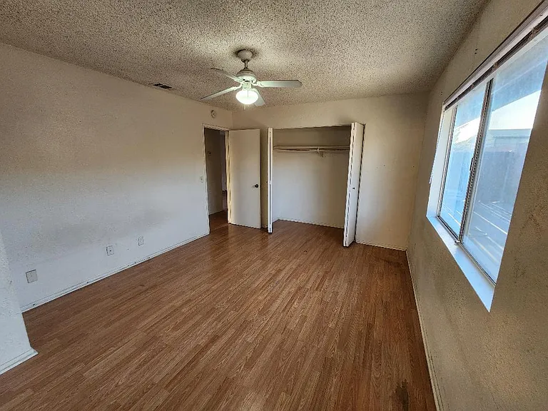 2154 Woodberry Ave #B — Photo 10