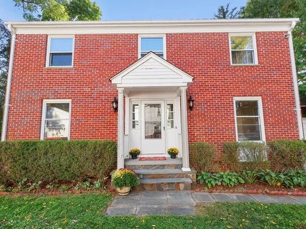 11A Mead Ave, Cos Cob, CT 06830