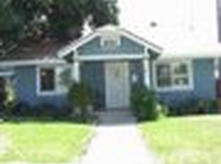 402 N 8th Ave, Upland, CA 91786