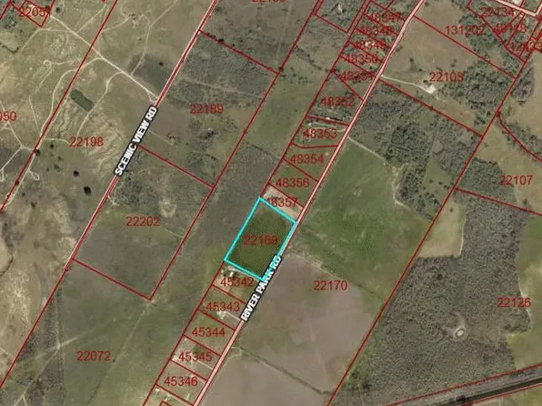 River Park Rd, Luling, TX 78648