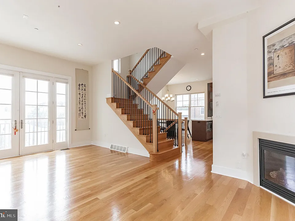133 Salter St
