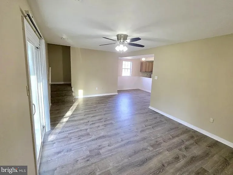 525 Blackbird Dr — Photo 10
