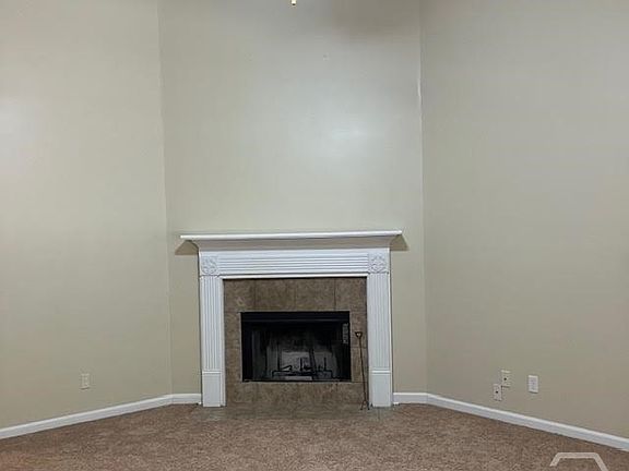 4th image of 166 W Tahoe Drive