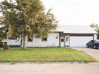 424 W 5th St, Miller, SD, 57362