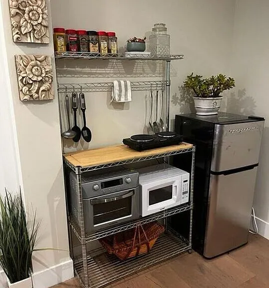 155 S Saltair Ave — Photo 5