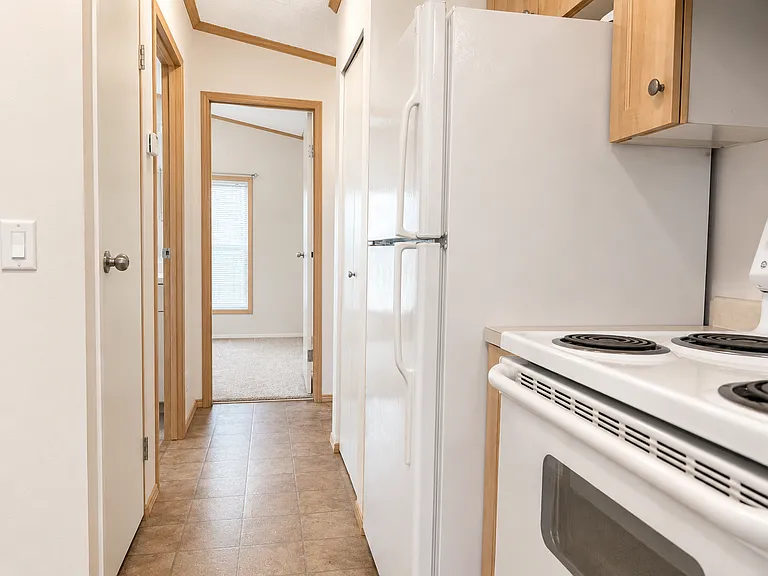 1200 Lincoln St #117 — Photo 17