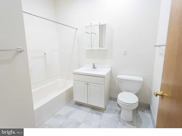 2201 S 16th St #1201 — Photo 21