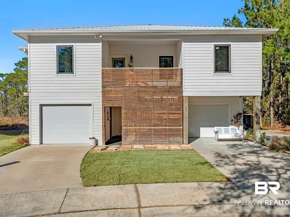 890 Heron Cove Ln, Gulf Shores, AL 36542