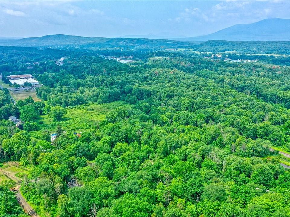 1st image of Canoe Hill Road