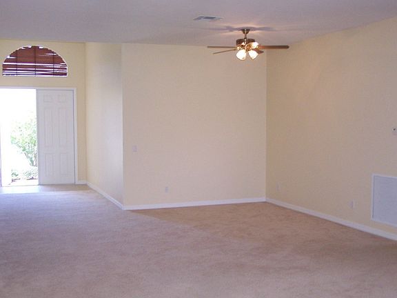 4th image of 3017 Lake Manatee Ct