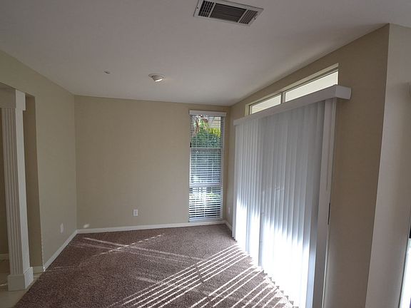 3rd image of 301 Chandler W