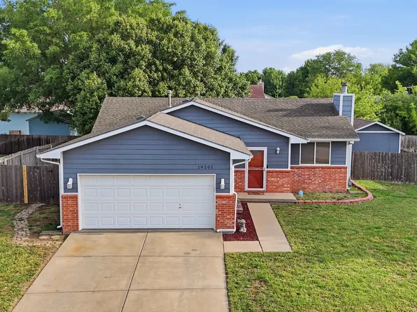 10202 W Prairie Woods St, Wichita, KS 67209