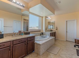 3662 E Mead Dr, Chandler, AZ 85249