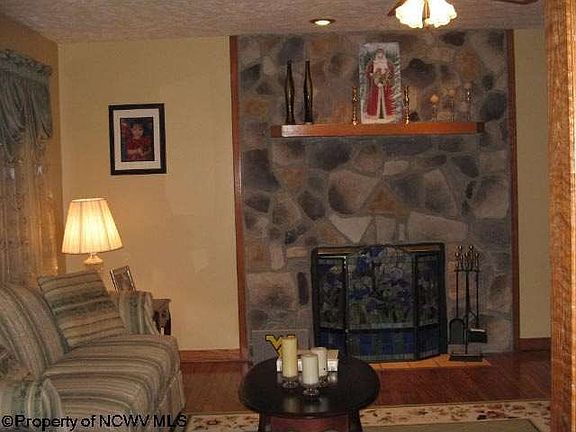 5th image of 3310 Darrah Ct