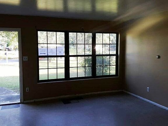 3rd image of 4503 Havre Way
