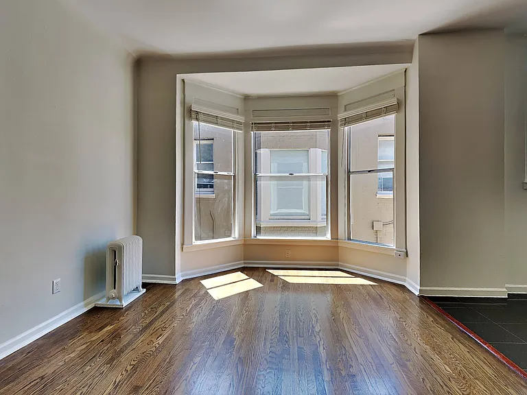 50 Golden Gate Ave. — Photo 19