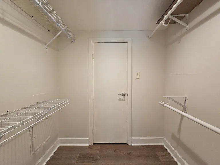 23 Longbow Ct — Photo 16