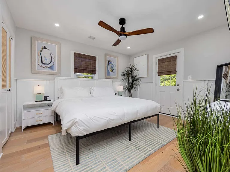 300 W Wilkinson St #BB — Photo 21
